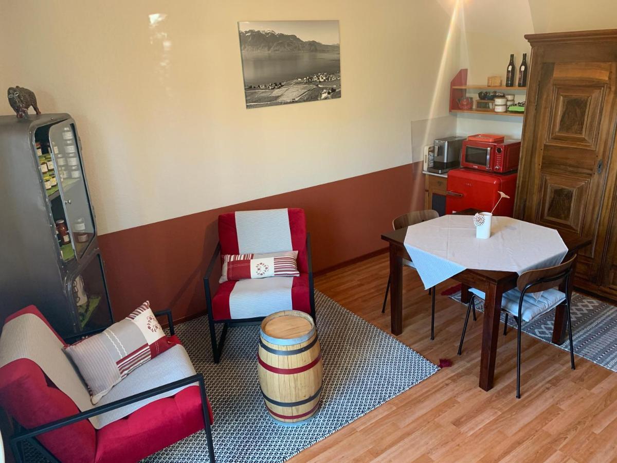 Appartamento La Gremillette Gourmande Lavaux Rivaz Esterno foto
