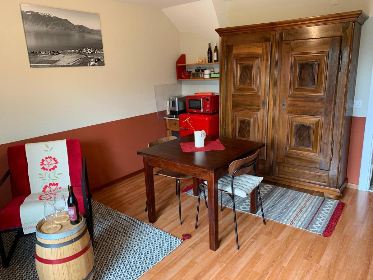 Appartamento La Gremillette Gourmande Lavaux Rivaz Esterno foto